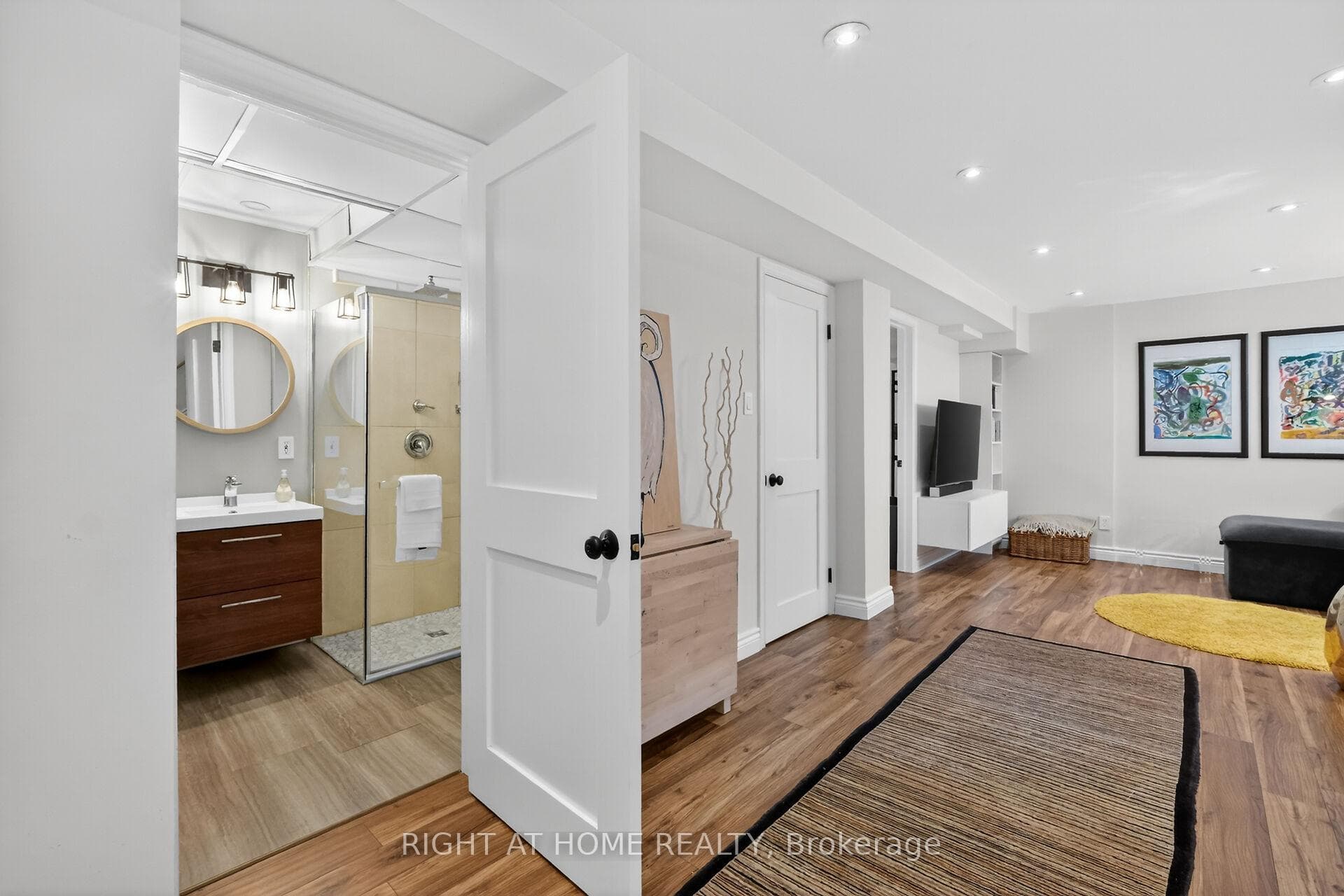 1187 Whiterock Street photo 39