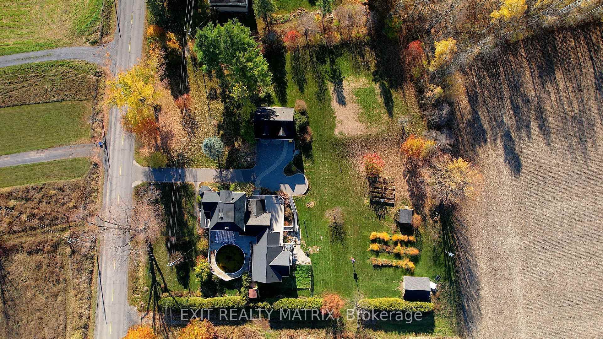 2392 8th Line Road photo 50
