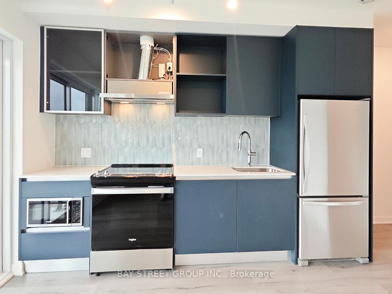 395 Dundas Street Unit PH07 photo 11