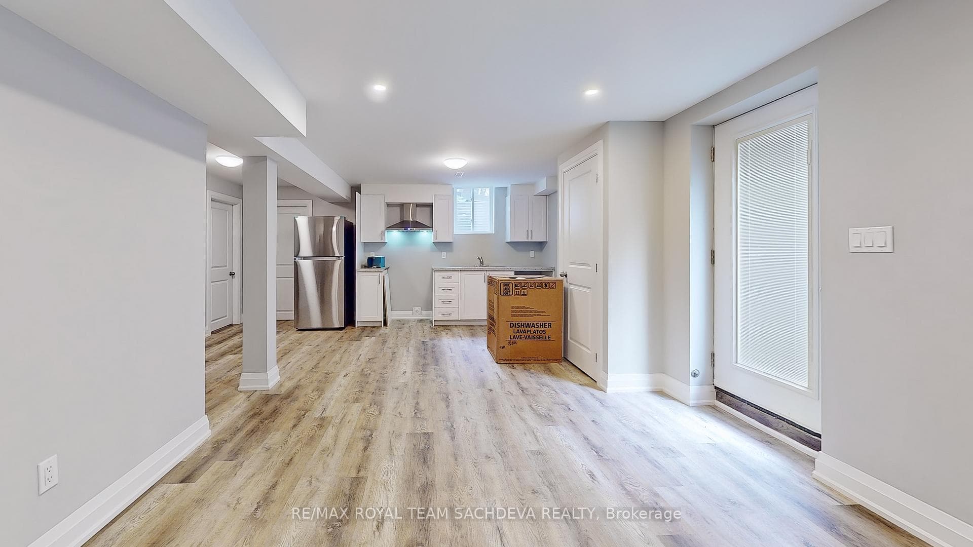 36 Kennett Drive photo 4
