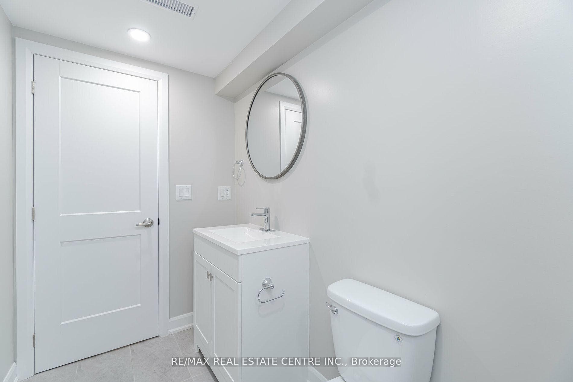 2298 Grand Oak Trail Unit Bsmt photo 15