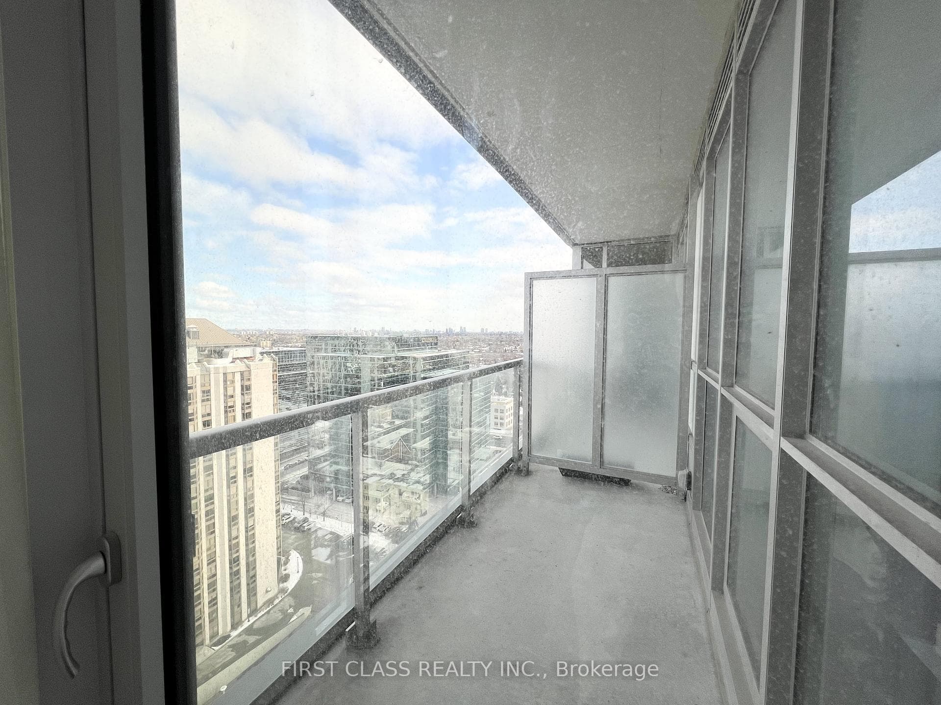 88 Sheppard Avenue Unit 2010 photo 6