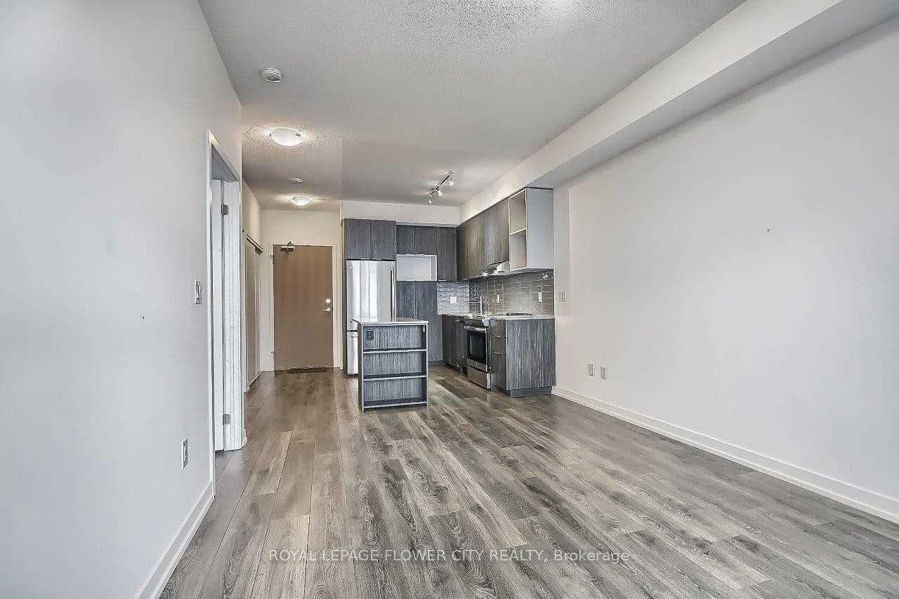 2520 Eglinton Avenue Unit 1208 photo 16