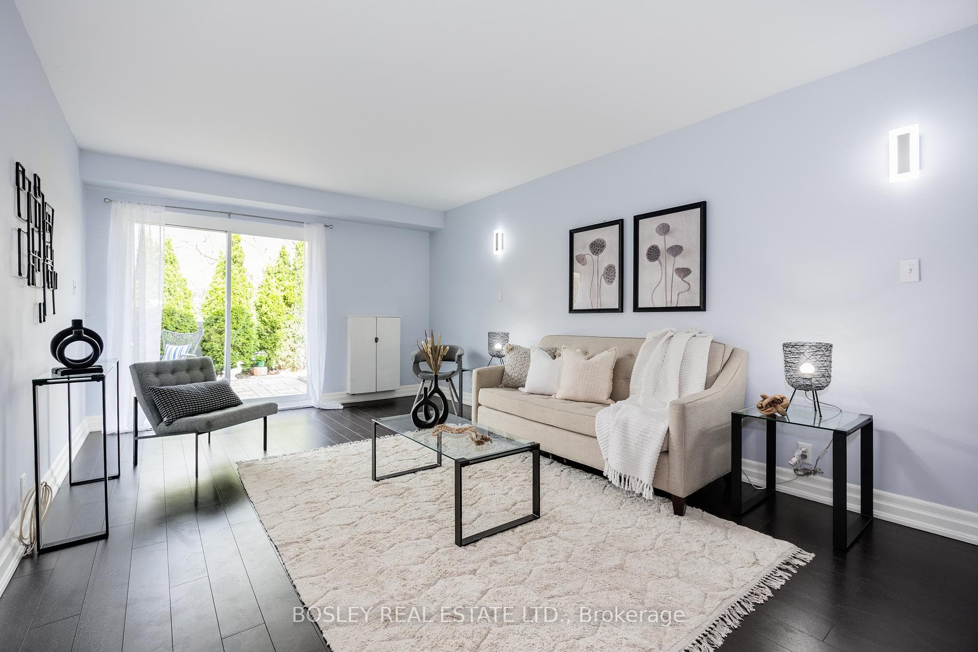 4357 Bloor Street Unit 16 photo 2