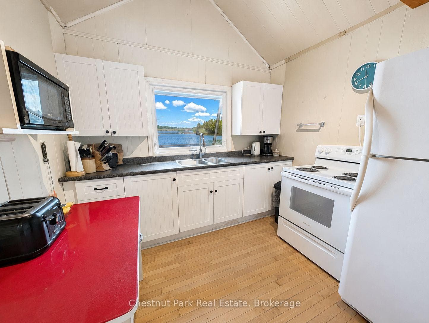 1143 Ridge Road Unit 3 photo 19