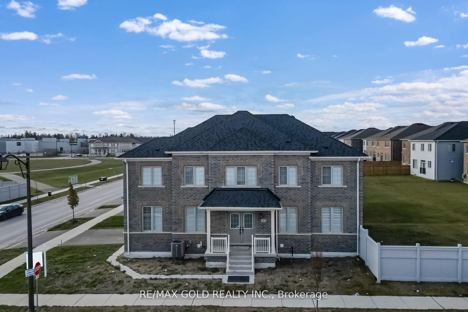 687 Anishinaabe Drive photo 44