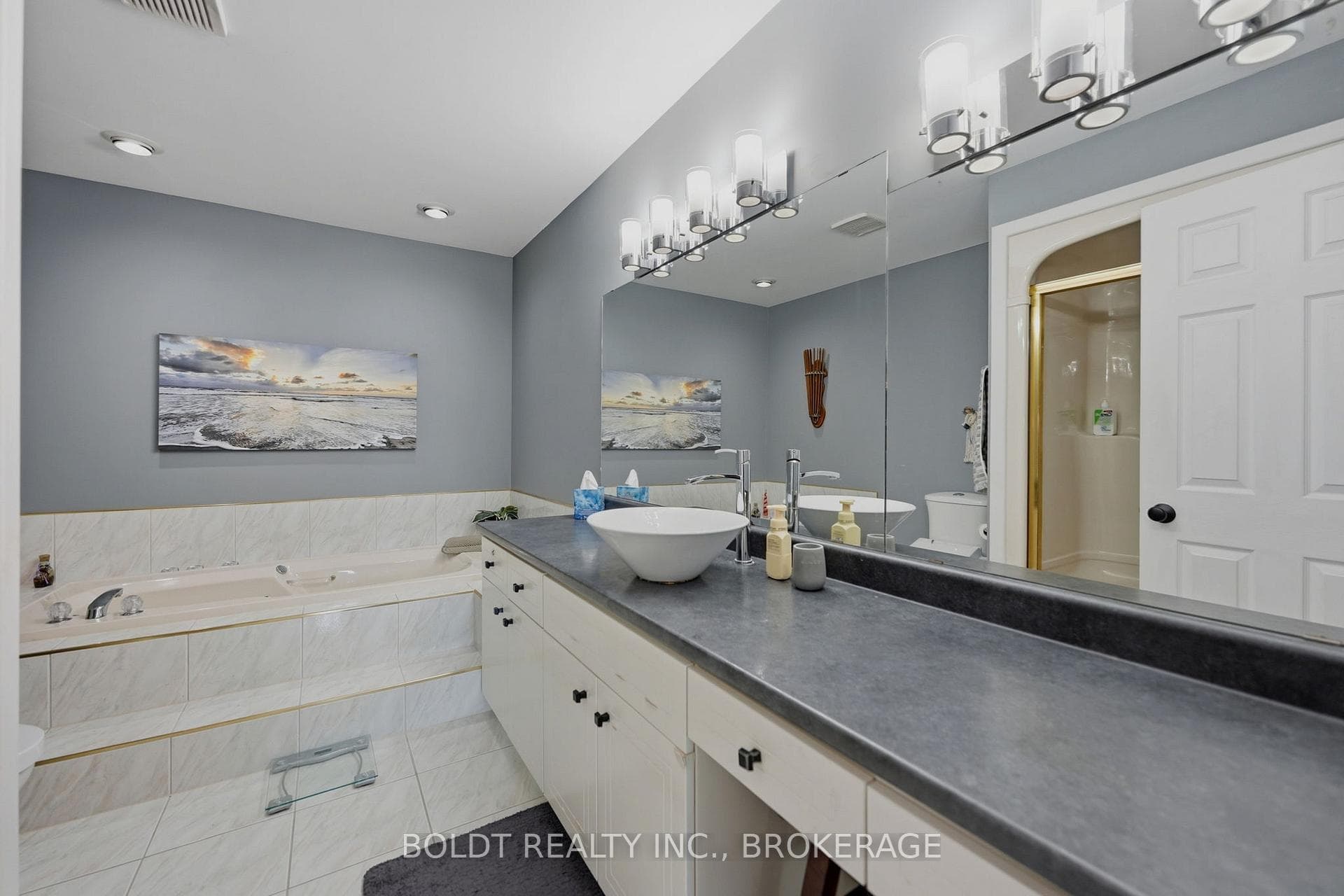 77 Erion Road Unit 14 photo 26