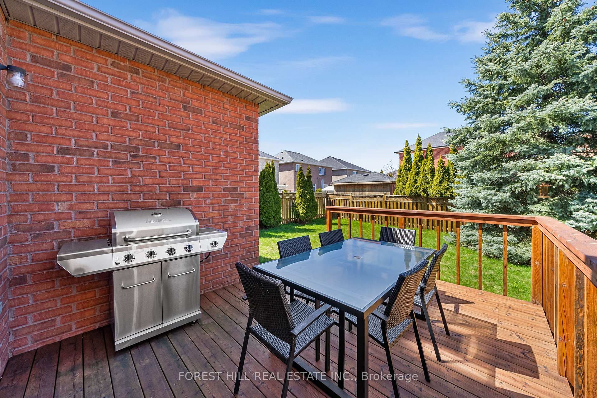 76 Deerwood Crescent photo 34