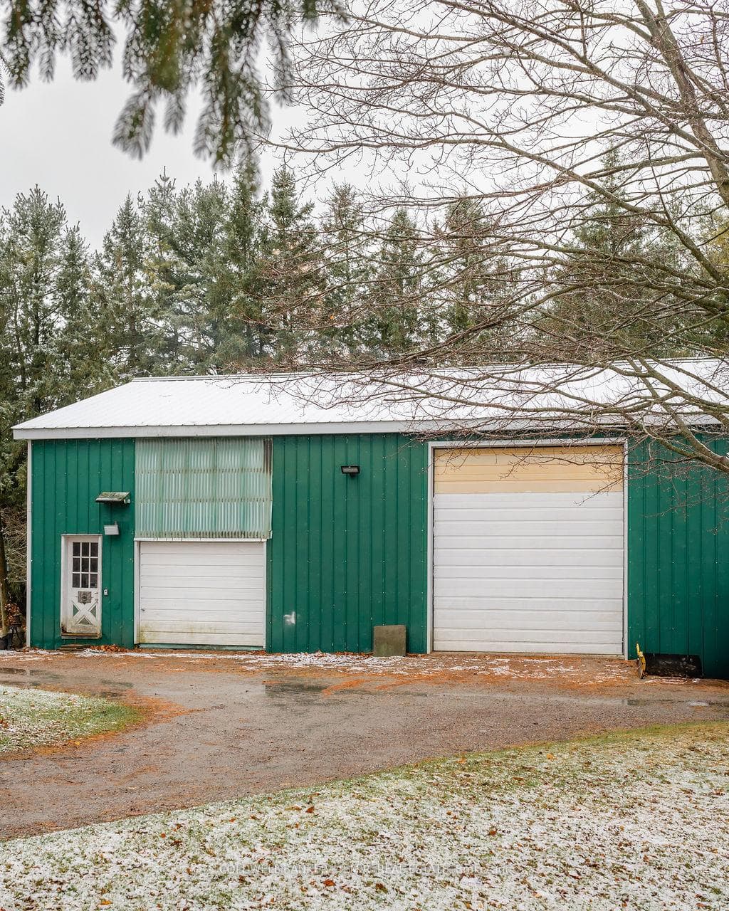925 Cragg Road photo 3