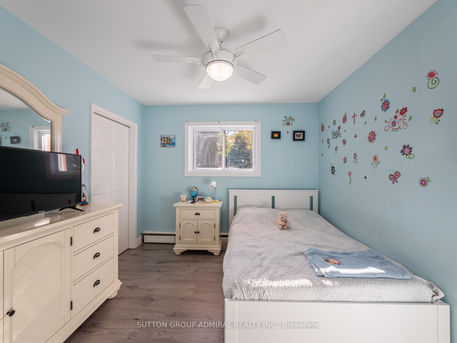 1 Sunnylea Crescent Unit 3 photo 22