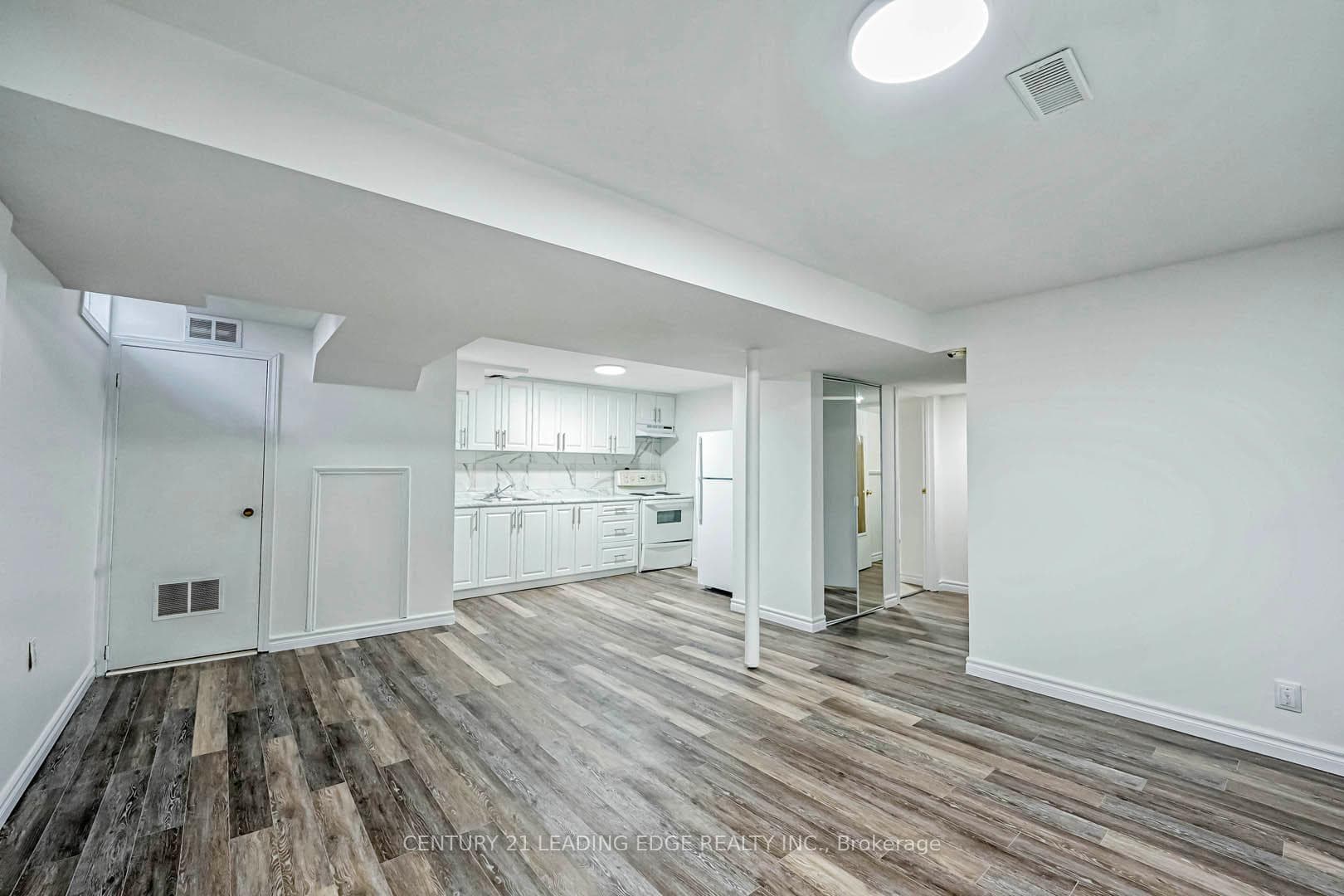 6 Rangeley Drive photo 33