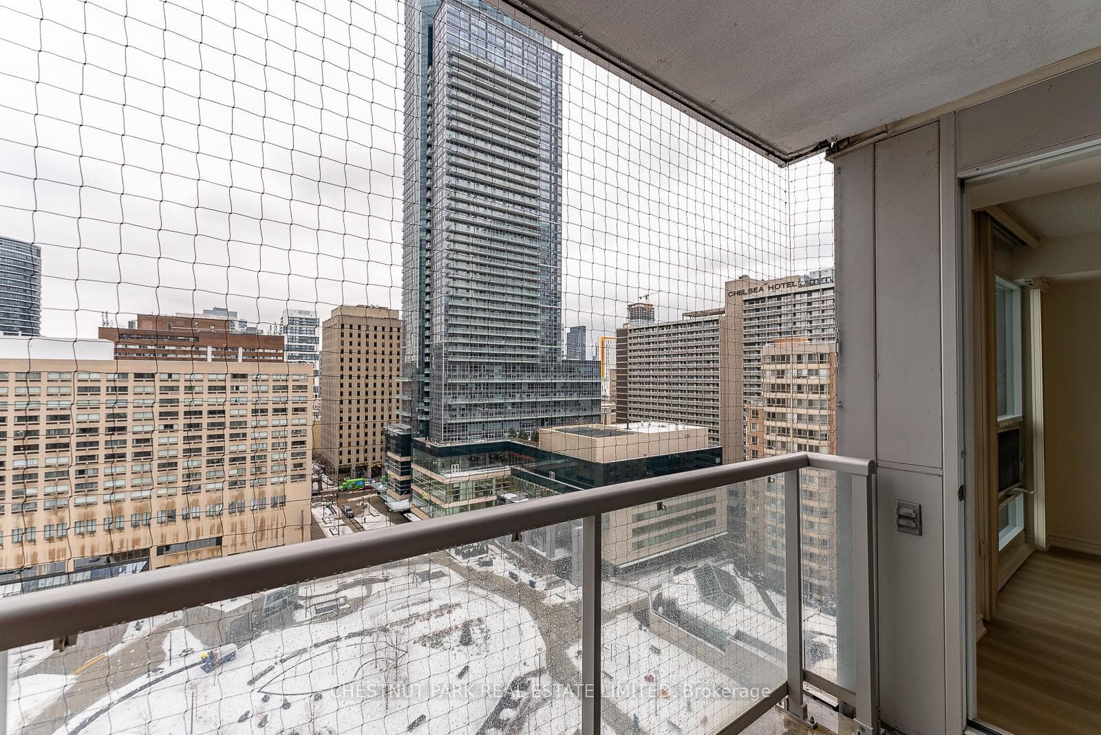 761 Bay Street Unit 1503 photo 25