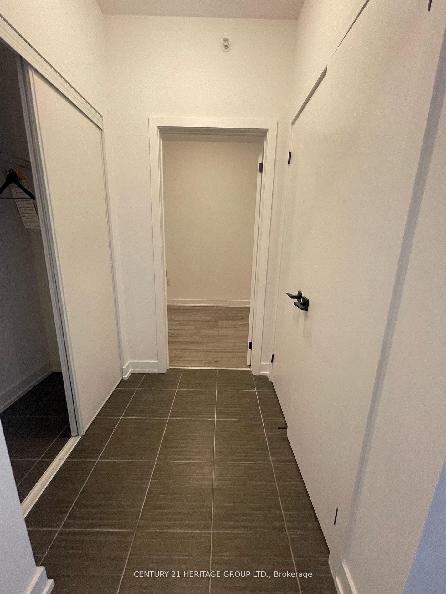 4 Spice Way Unit 113 photo 10
