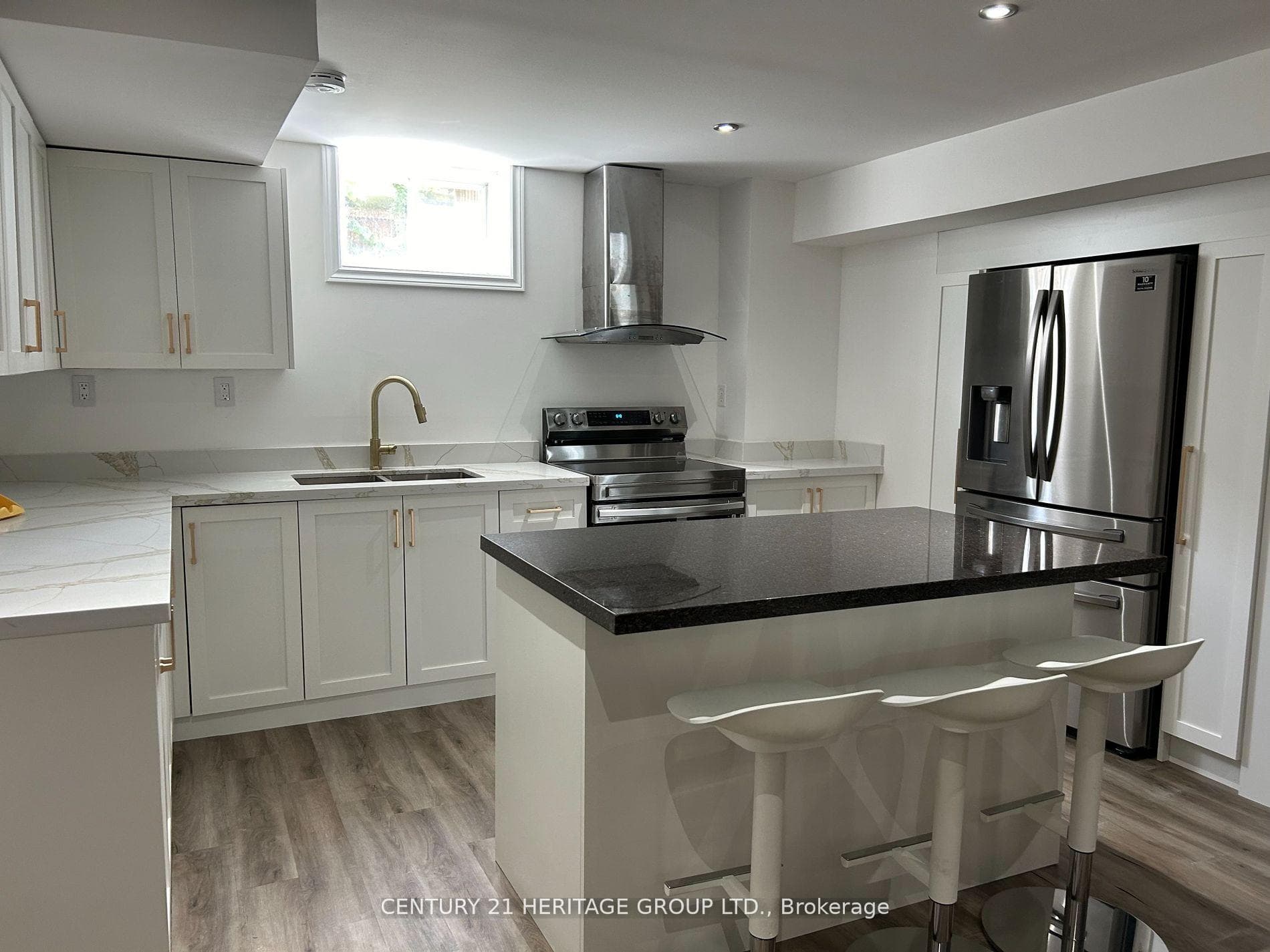 143 Queen Filomena Avenue Unit Bsmt photo 8