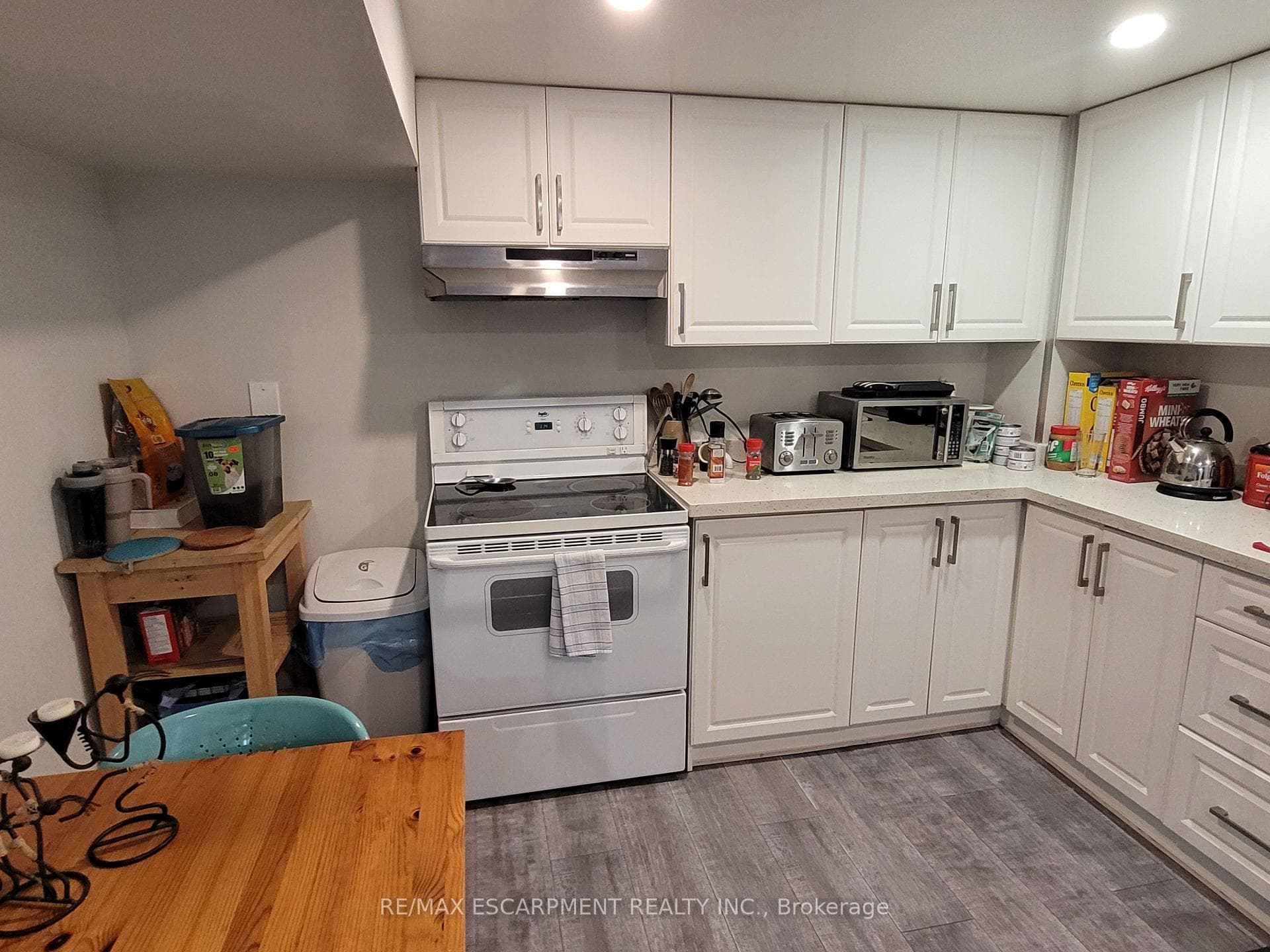 239 WEST 18TH Street photo 22