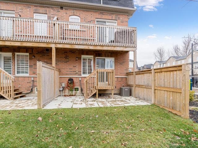 1133 Haig Boulevard Unit 7 photo 4
