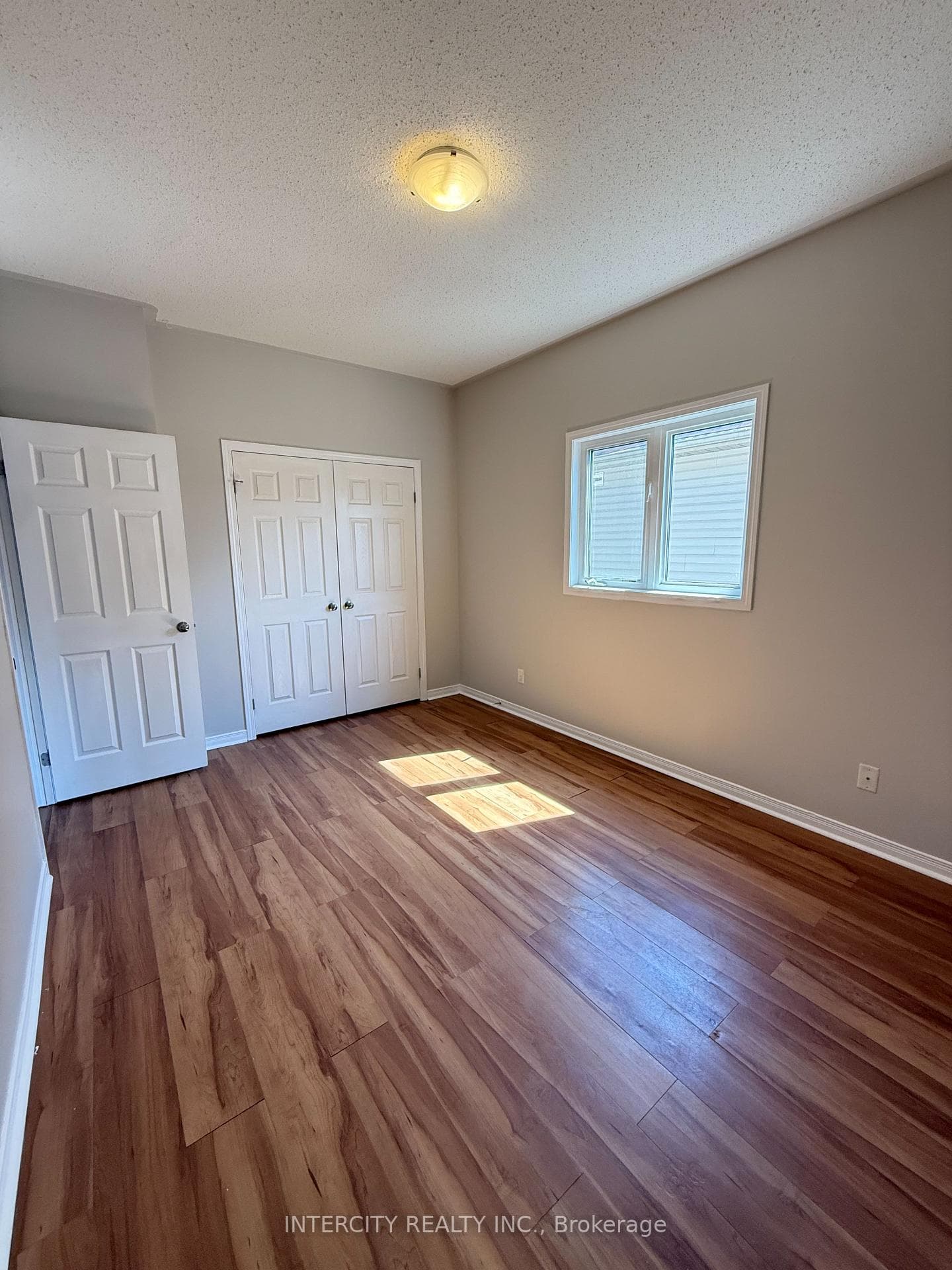 410 Queen Street Unit 12A photo 14
