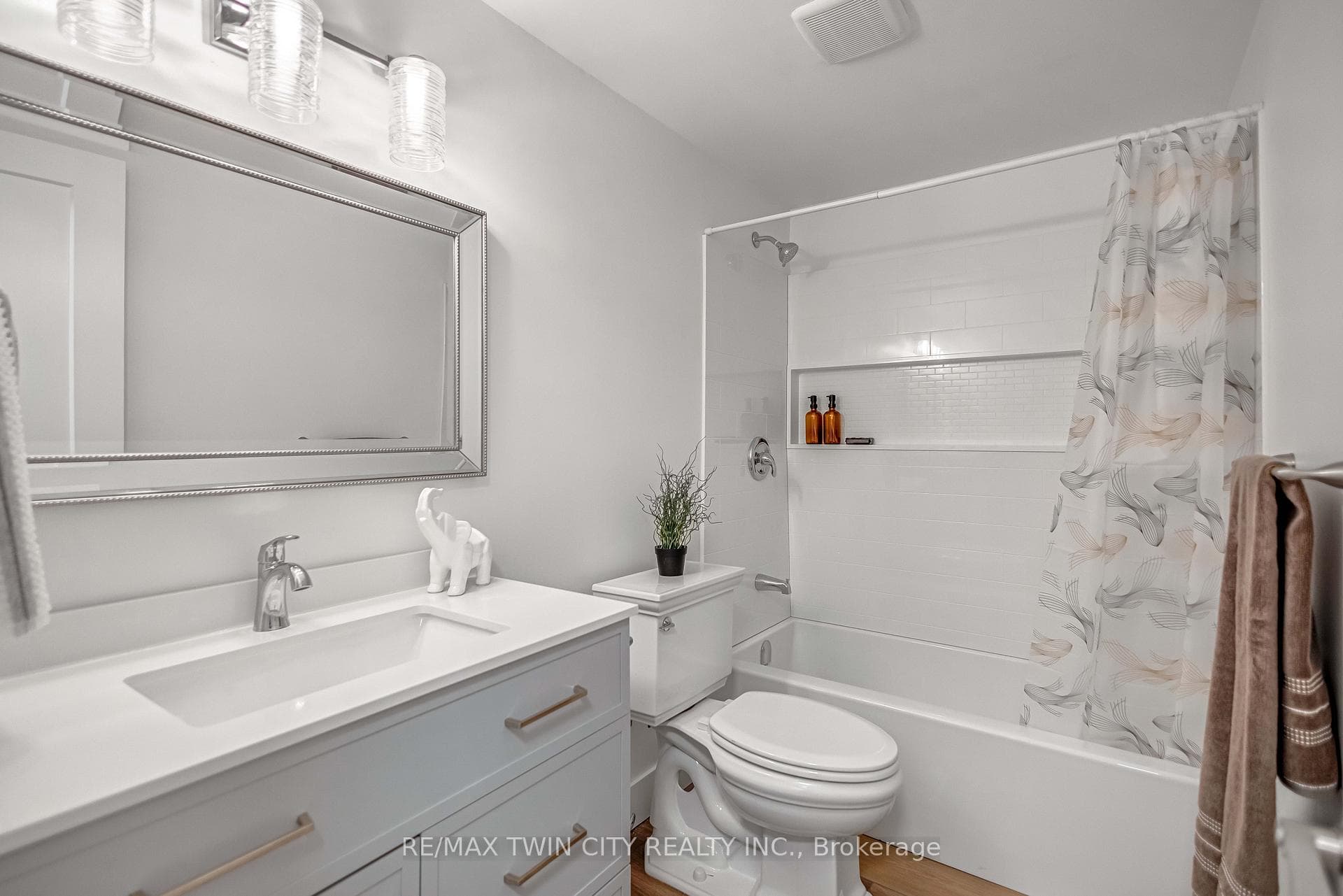 34 Oakhill Drive Unit 20B photo 22