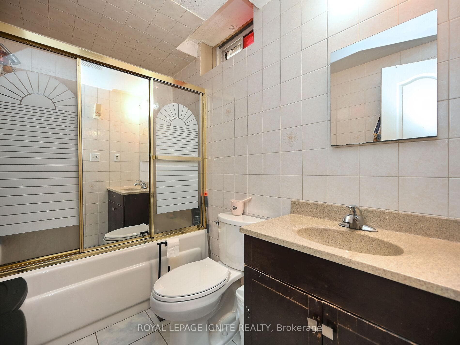 1466 Emerson Lane photo 35
