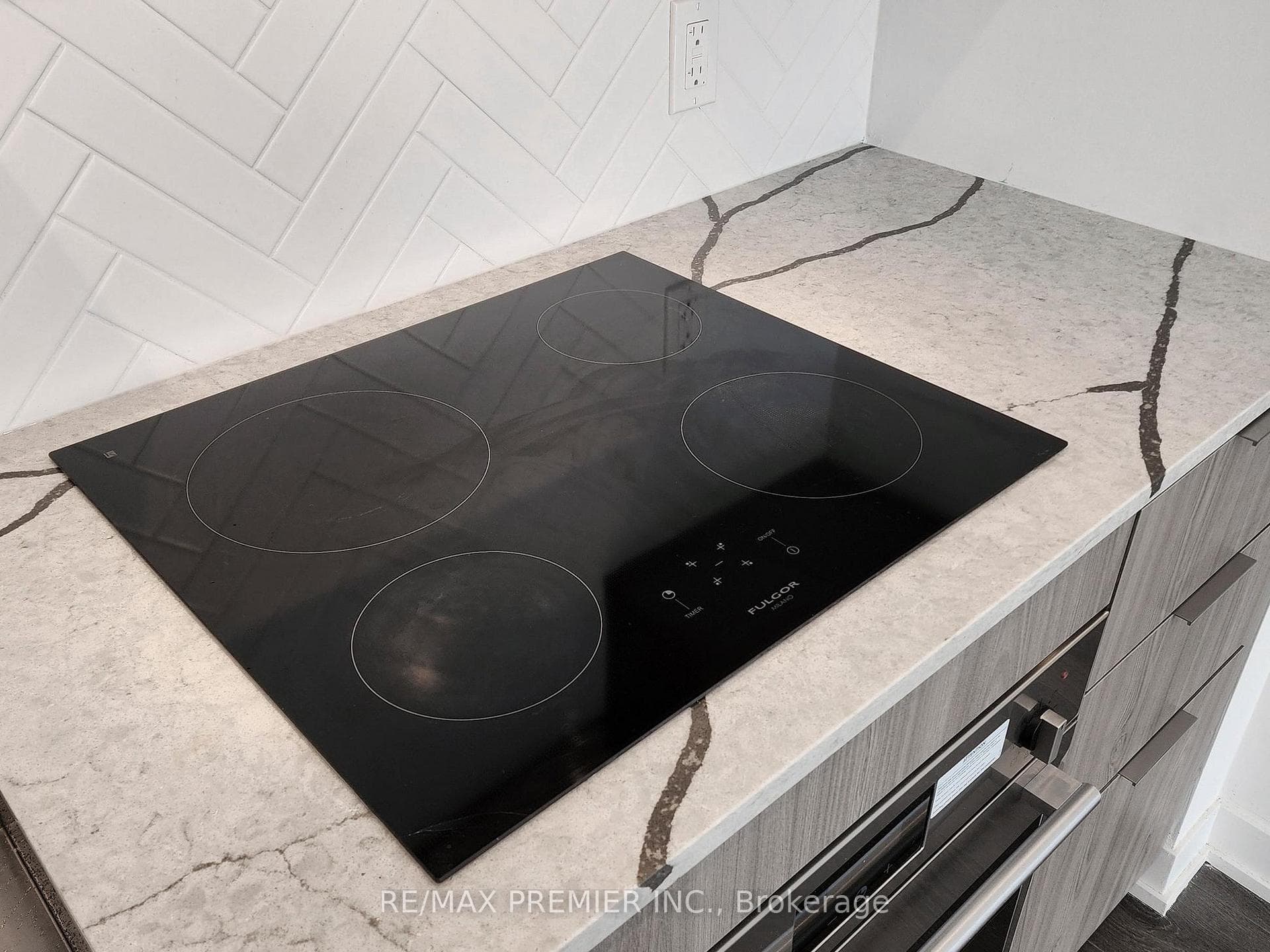 15 Holmes Avenue Unit 1311 photo 13