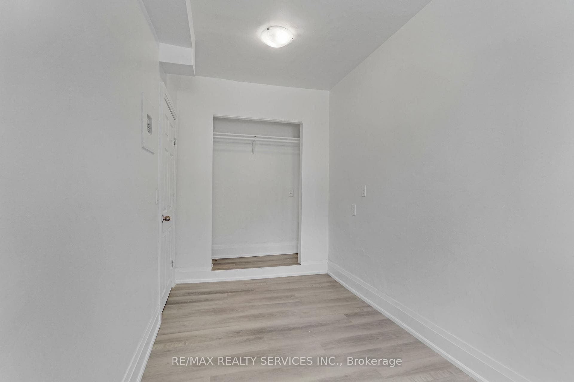 104 Sherman Avenue Unit 4 photo 11