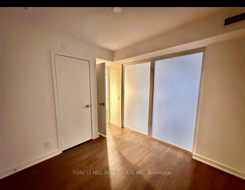30 Tretti Way Unit 501 photo 6