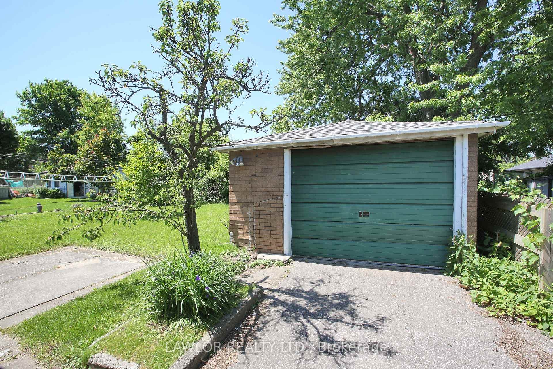 10 SHIER Drive photo 11