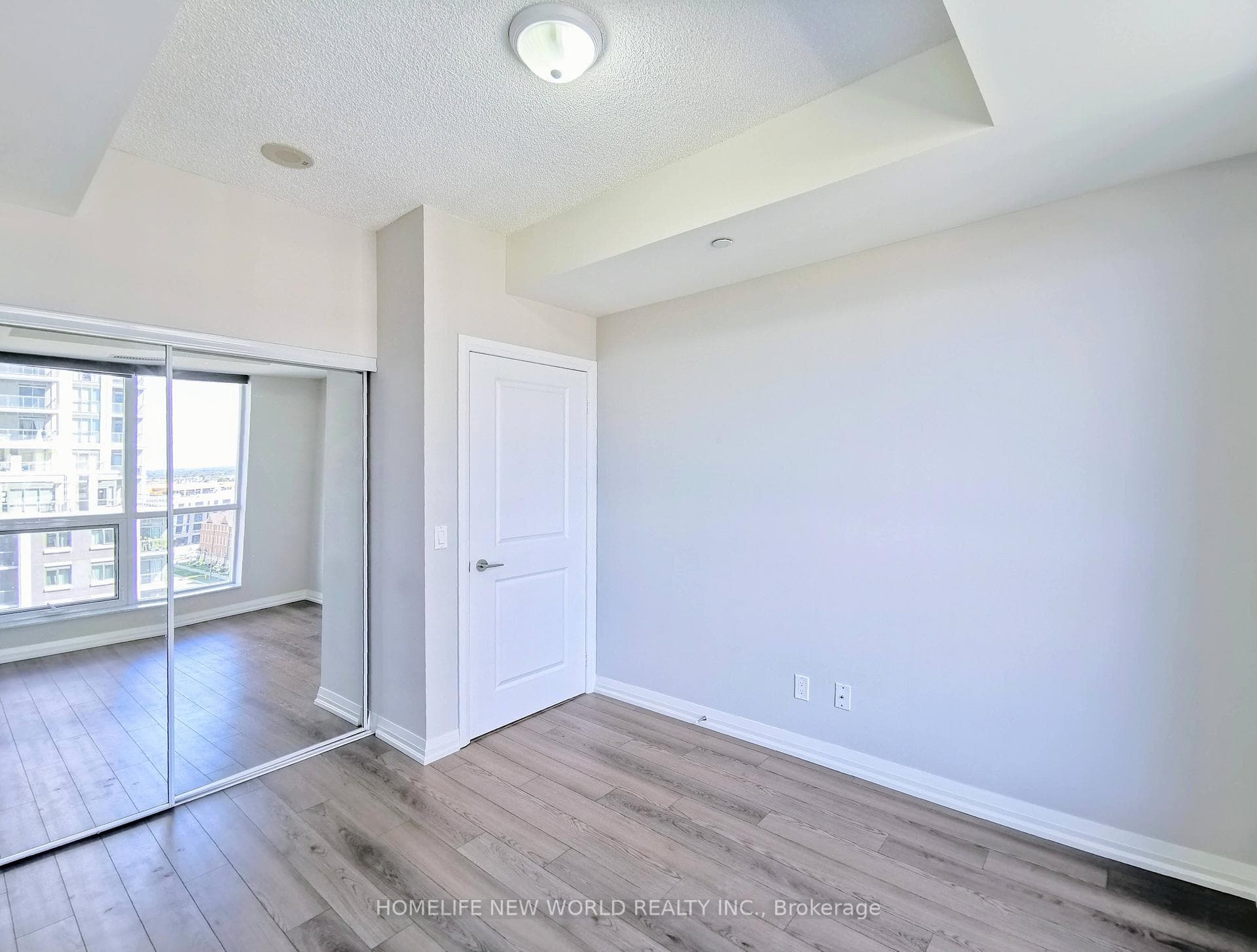 9506 Markham Road Unit 910 photo 4