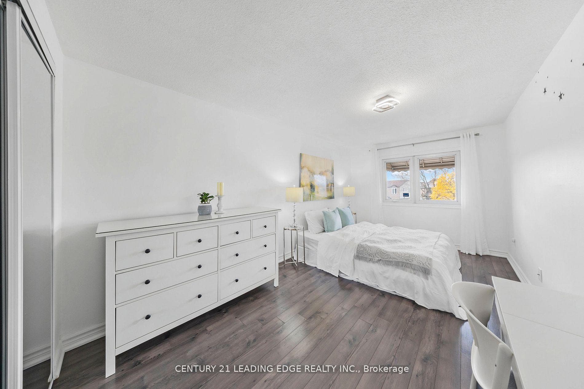 47 Peachtree Place photo 23