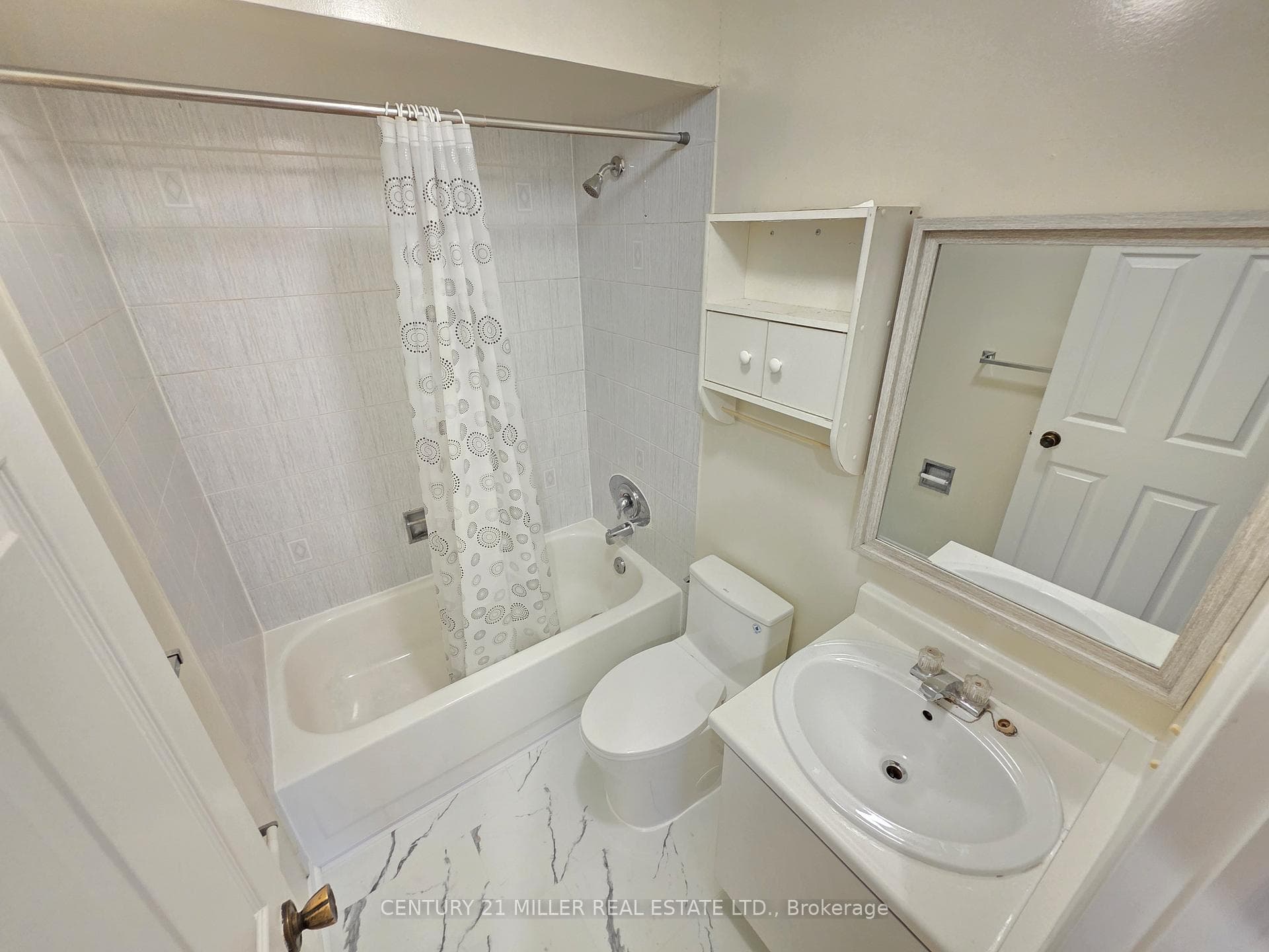 133 Creditstone Road photo 40