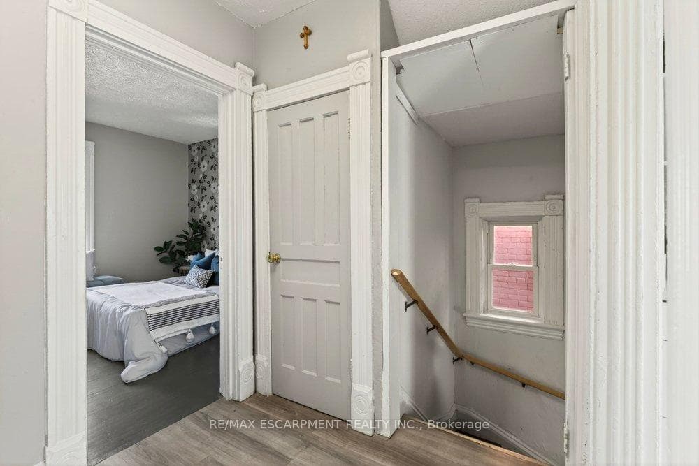 49 Cheever Street photo 15