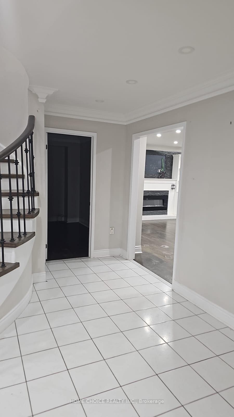 45 Livingston Drive photo 5