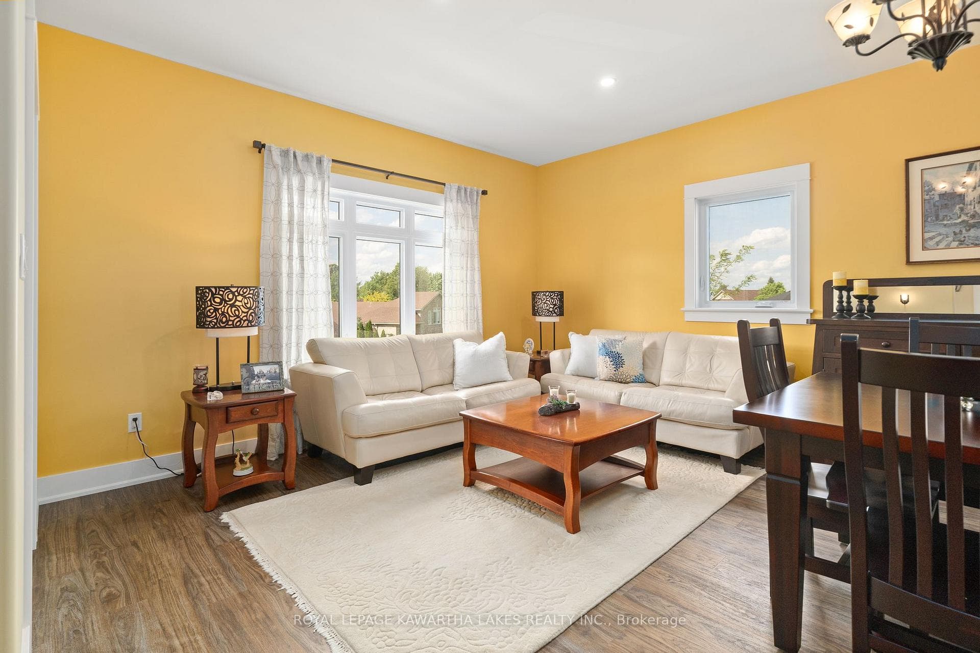410 Country Lane photo 7