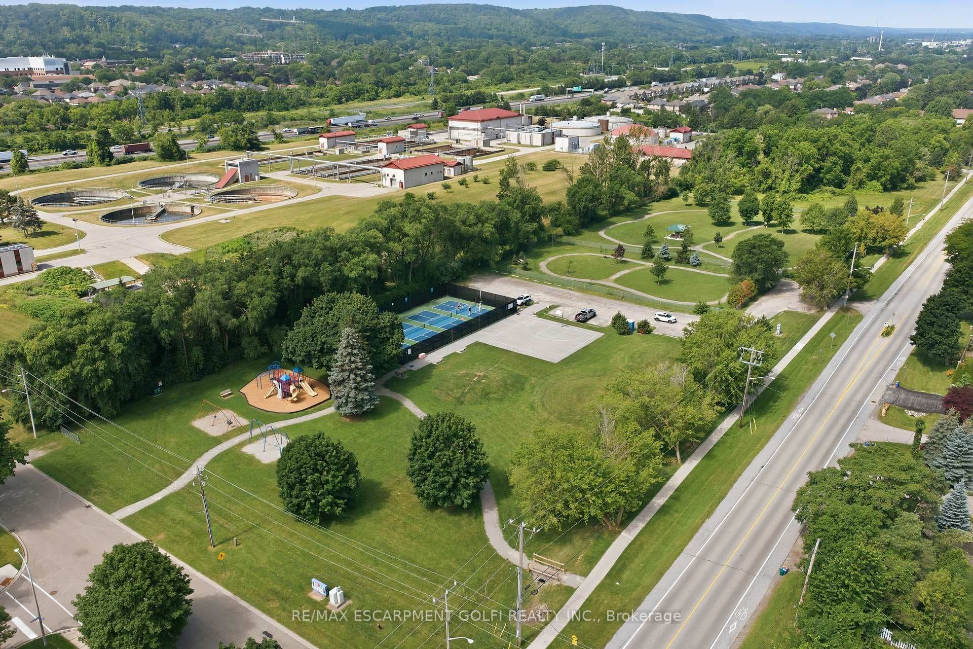 95 Birchpark Drive photo 47