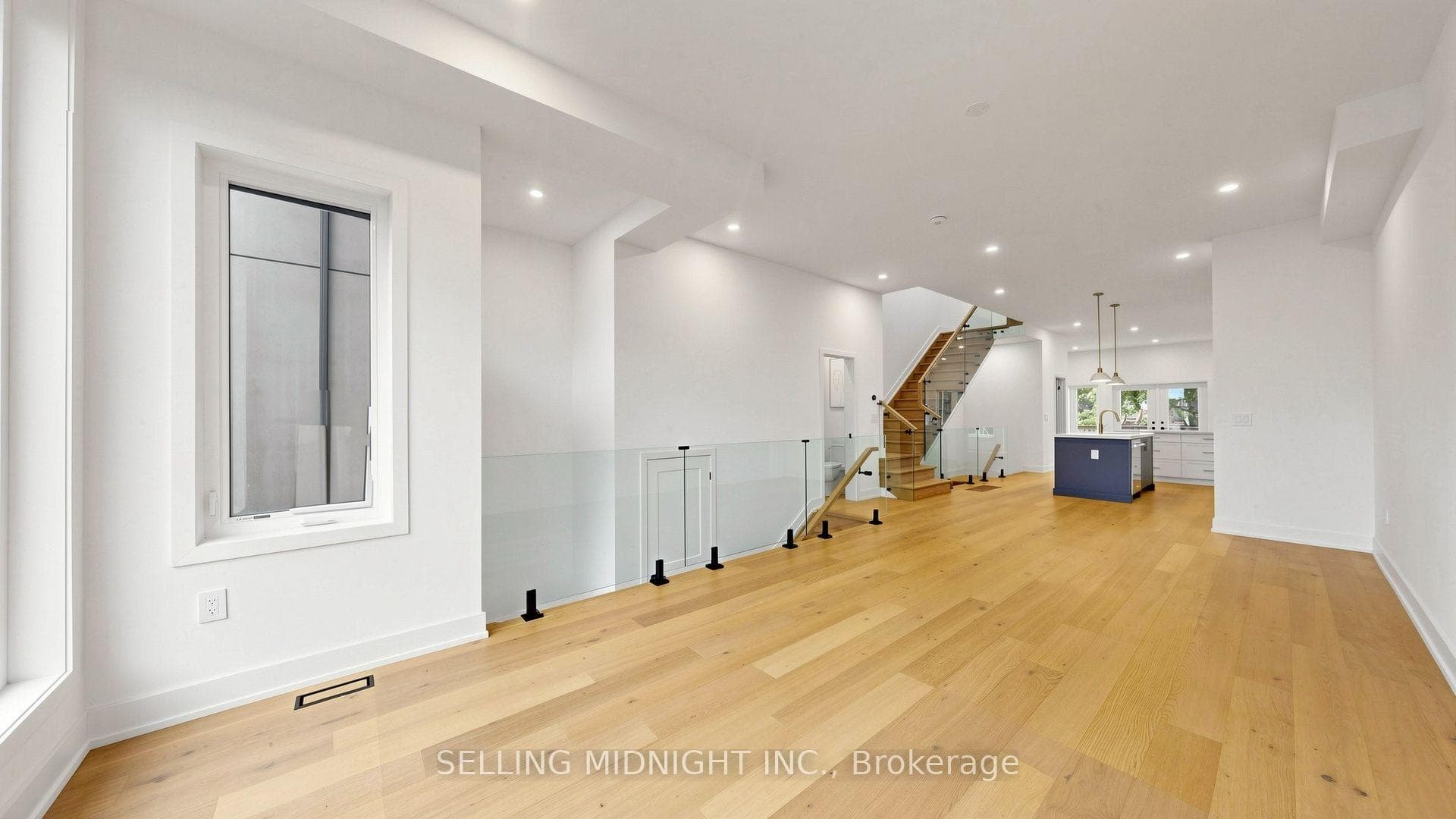 42 Guthrie Avenue photo 5