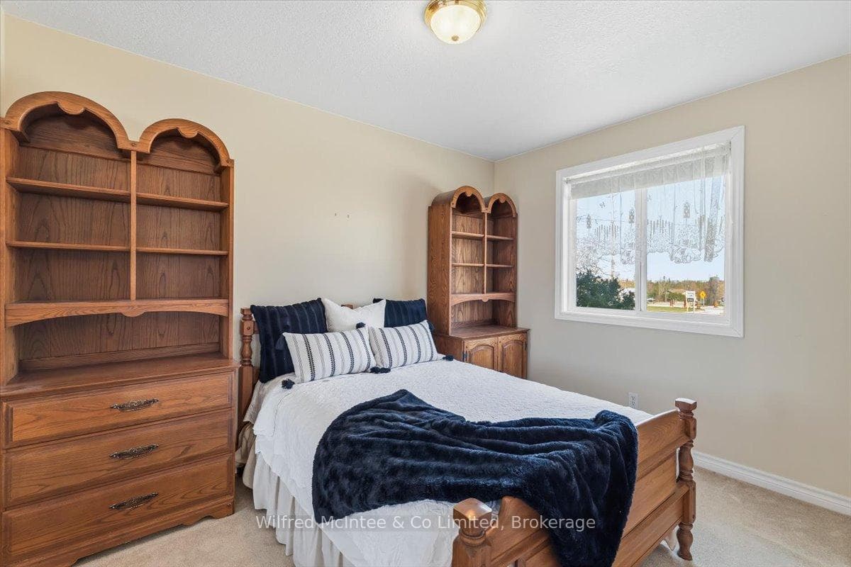 59 Chesley Street photo 13