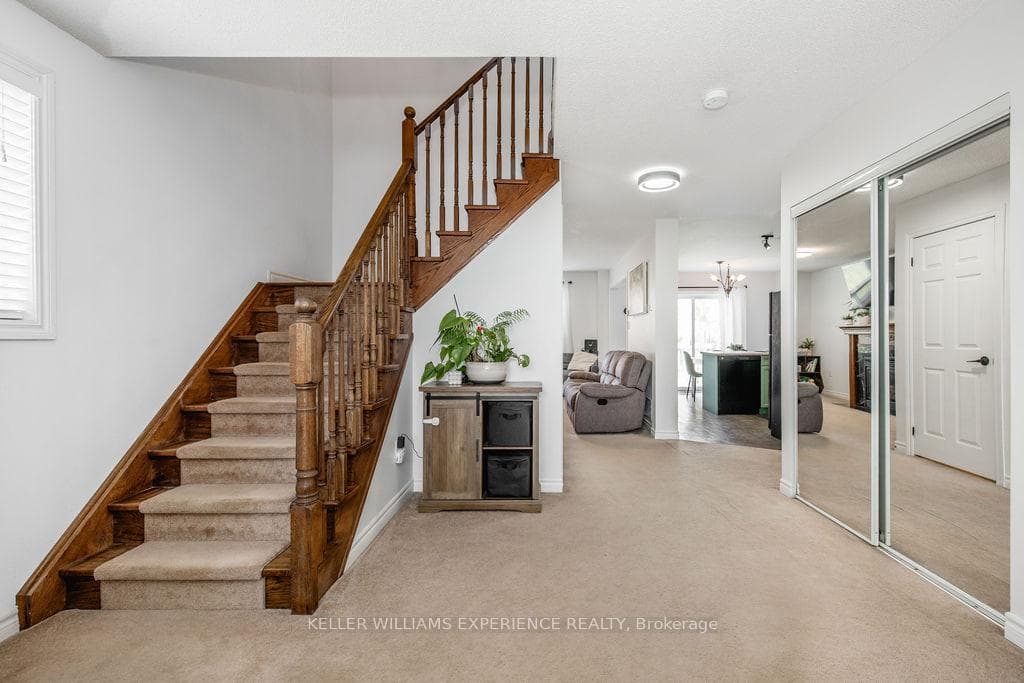 27 Michelle Drive photo 5