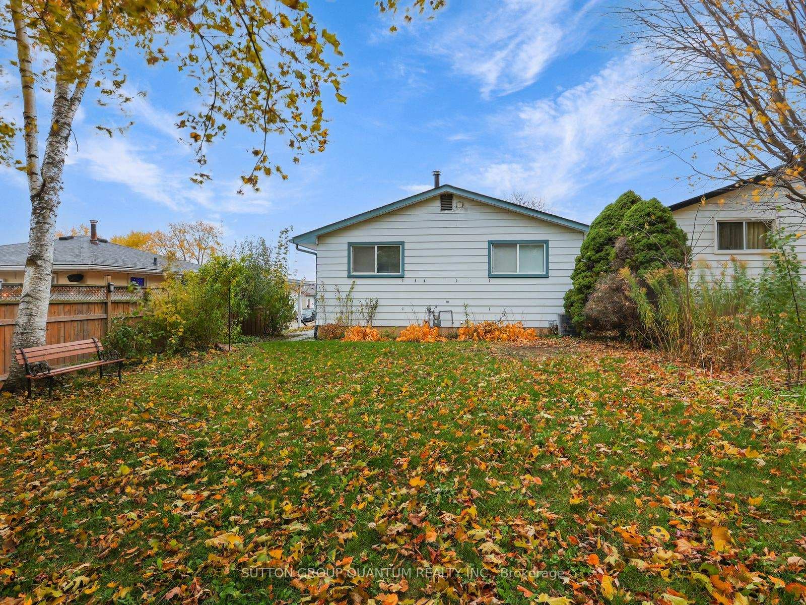 55 Silver Aspen Crescent Unit #UPPER photo 33