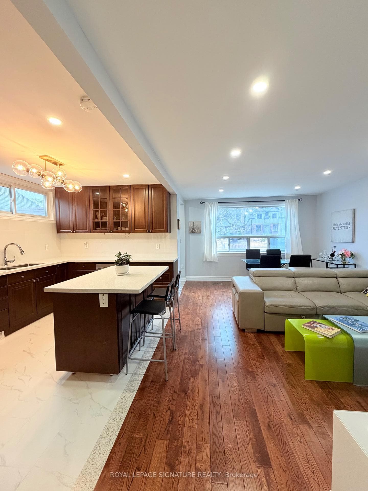 67 South Kingsway N/A photo 9