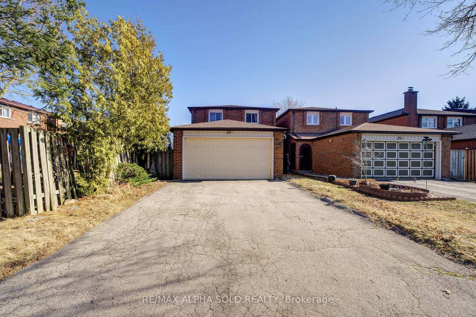 51 Debden Road photo 2