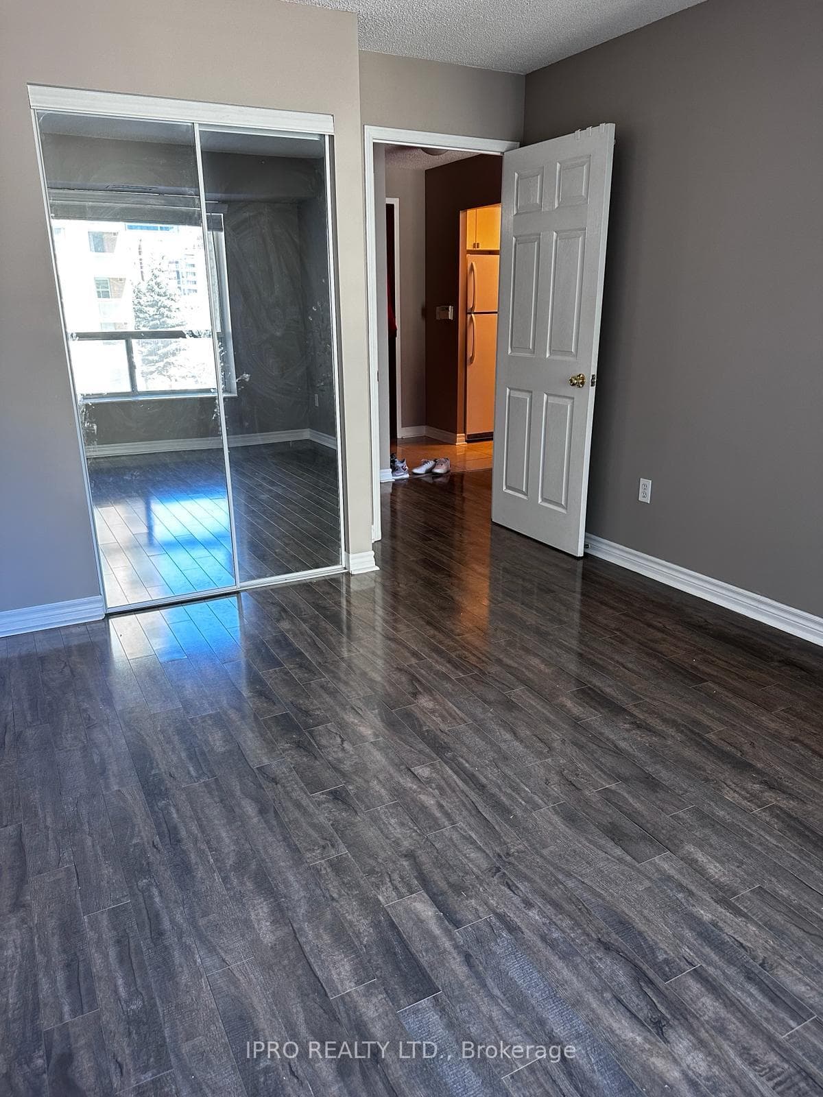 8 Pemberton Avenue Unit 401 photo 26