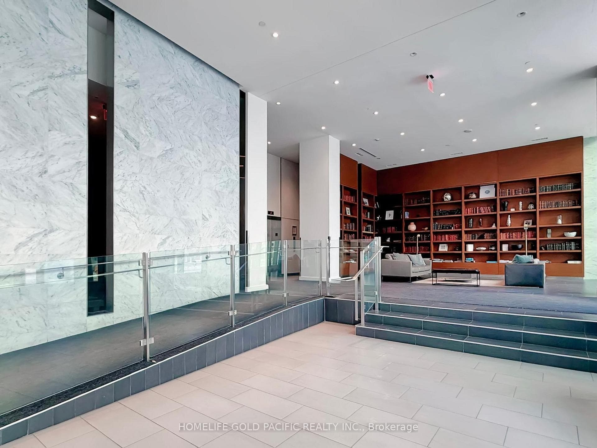 170 Fort York Boulevard Unit 2213 photo 32