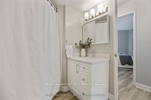 2 WESTNEY Road Unit 1109 photo 37