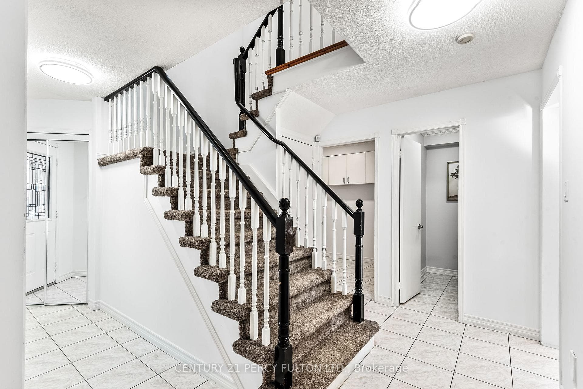 37 Reese Avenue photo 8