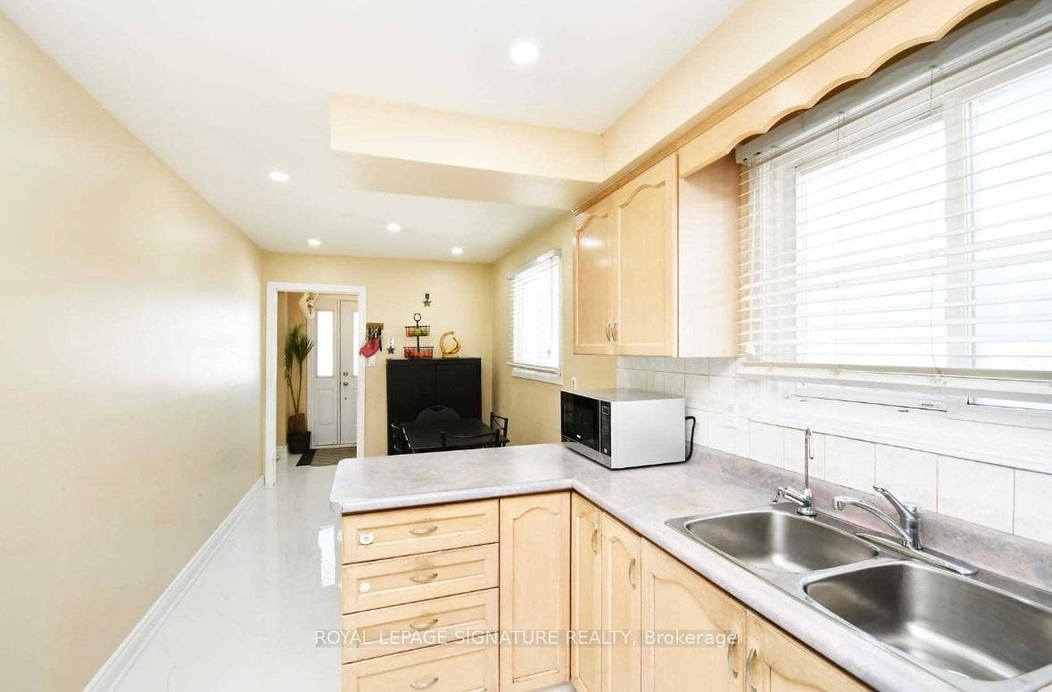 3424 Clara Drive Unit Main photo 9