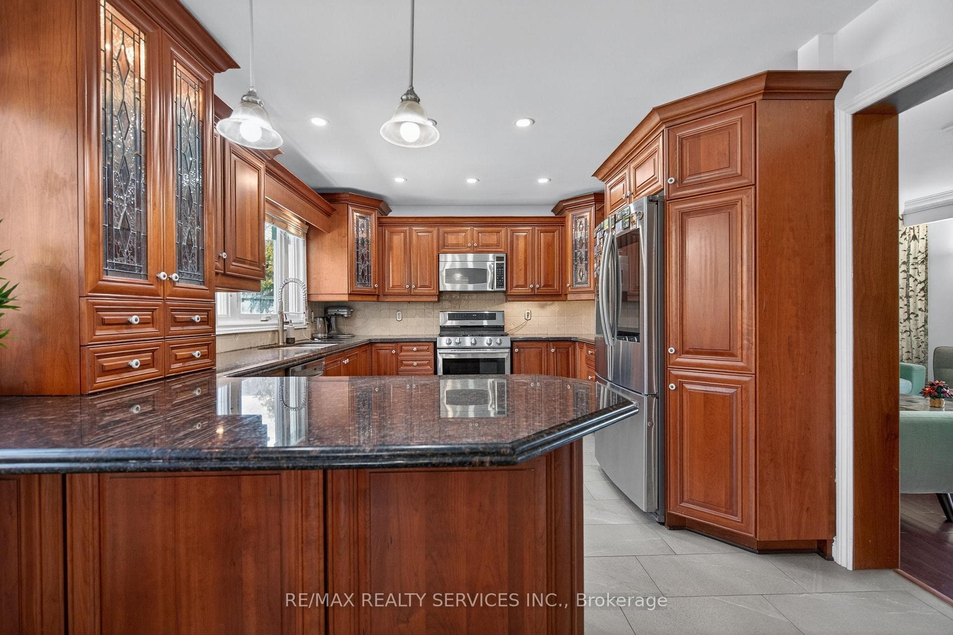 2 Dunbar Drive photo 12