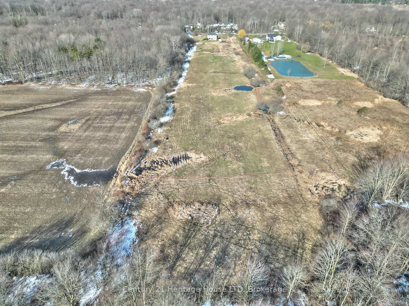 51267 Tunnacliffe Road photo 38