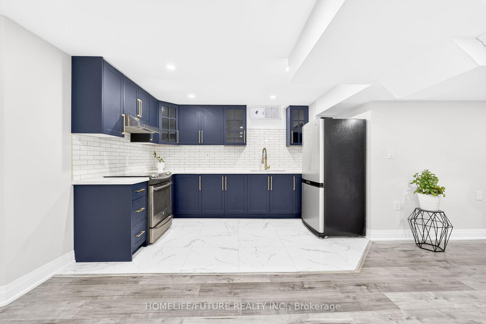 114 Haskell Avenue photo 45