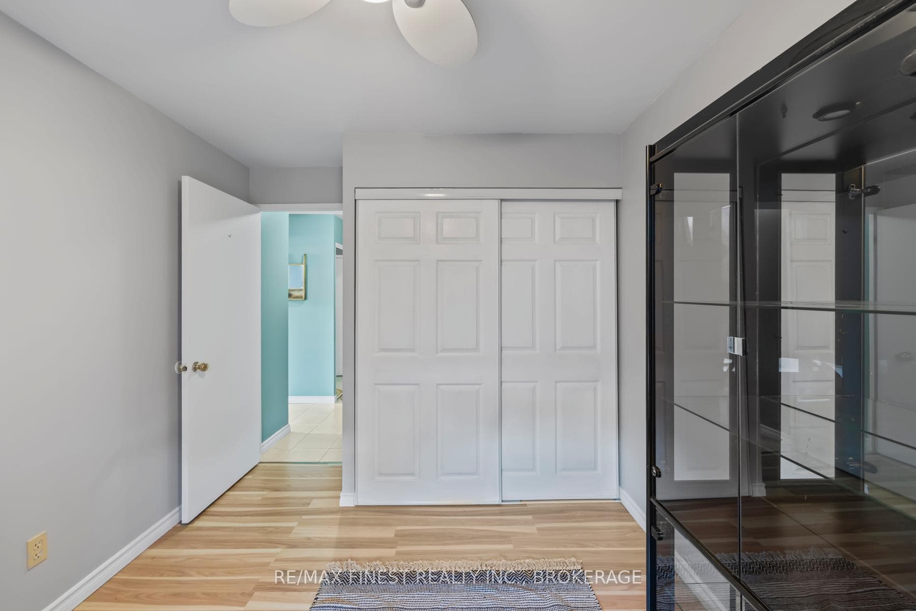 17 Eldon Hall Place Unit 104 photo 24