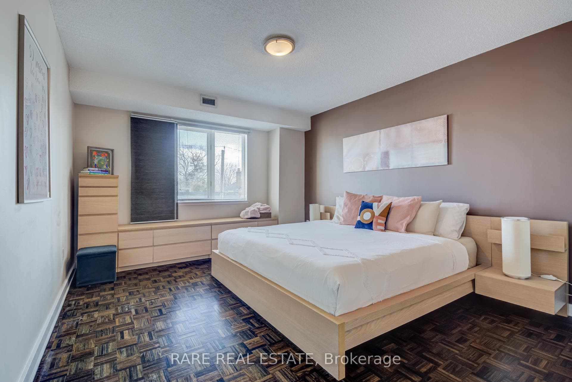 70 Elmsthorpe Avenue Unit 203 photo 13